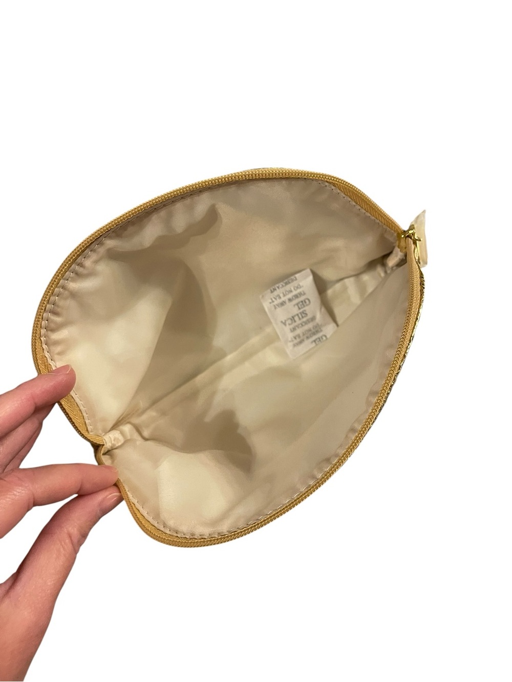 Estee Lauder Metallic Gold Cosmetic Pouch with Matching Mirror + Free Gift 🎁 - Picture 6 of 6